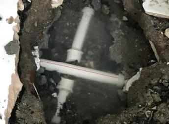 长沙阳台漏水维修公司为您分享楼上楼下漏水怎么处理